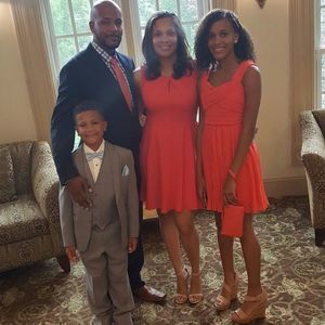 Meet your Posher, Ariel