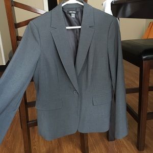 Gray Nine West suit size 8