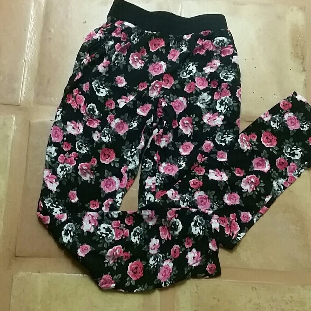 Floral print pants