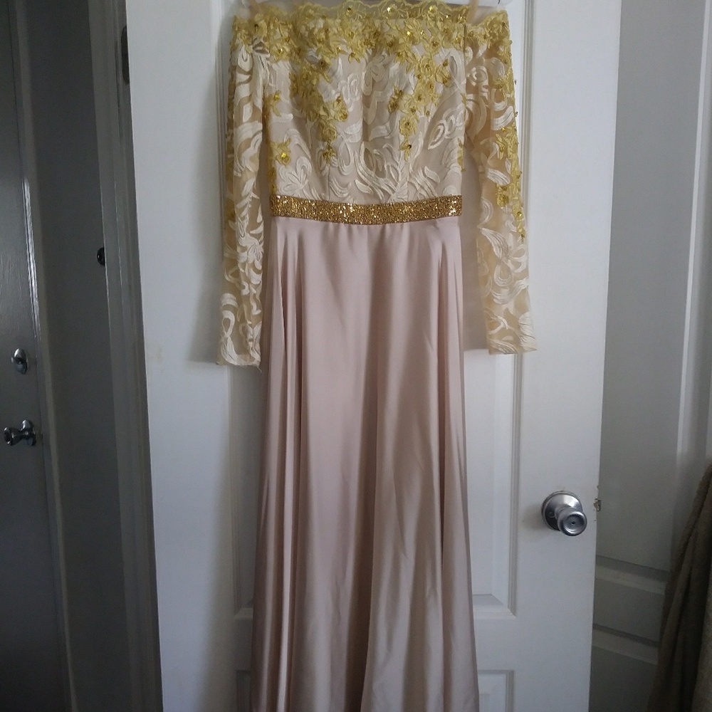 Elegant gold dress