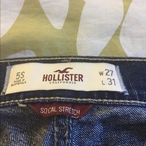 Hollister jeans. Great condition.