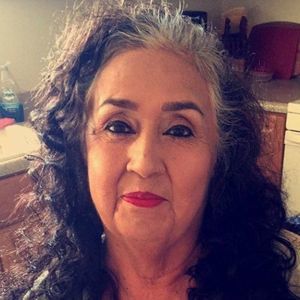 Meet your Posher, Helen