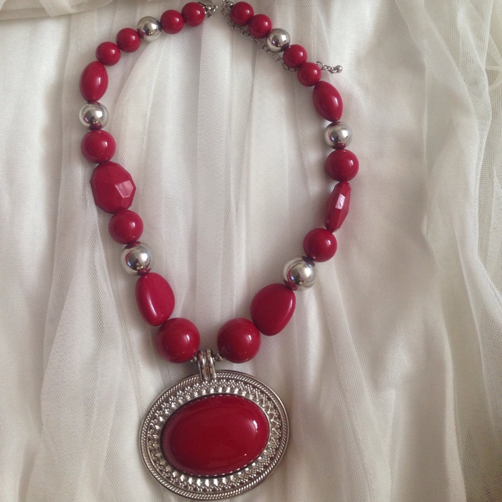 Necklace - Picture 4 of 4