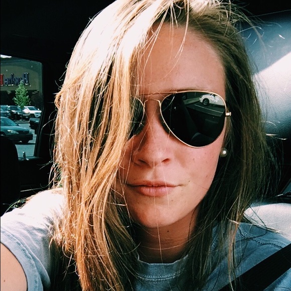 Meet your Posher, Meaghan - Picture 1 of 1