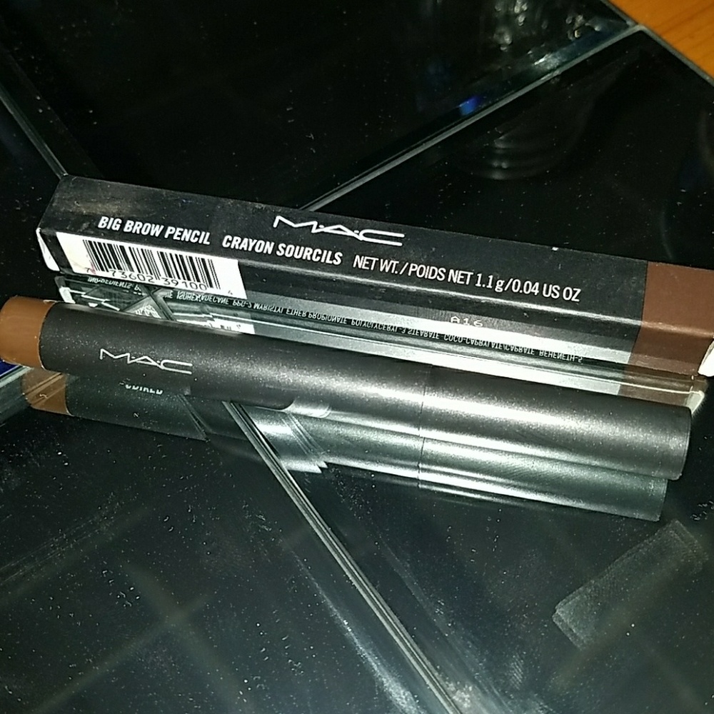 Mac Big Brow Pencil in Spiked