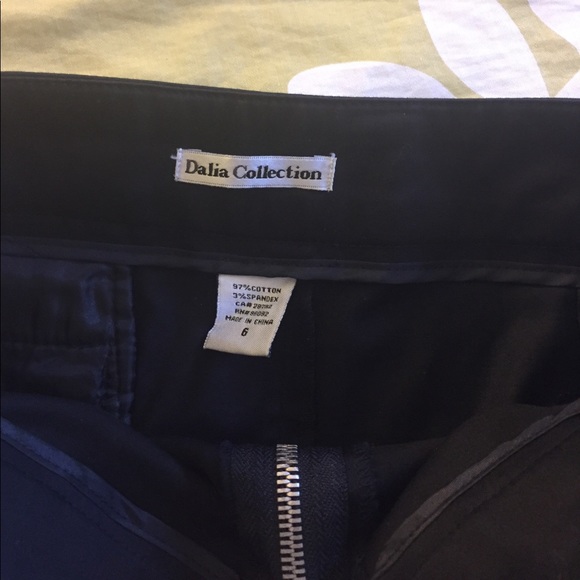 Black skirt. - Picture 3 of 3