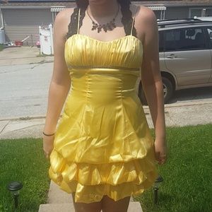 Yellow Prom/Homecoming Dress