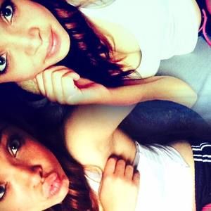 Meet your Posher, Jo-lee