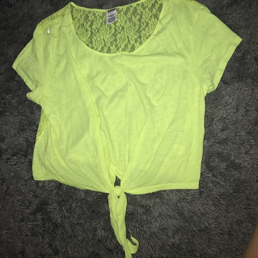 Cropped Neon Tshirt