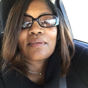 Meet your Posher, Joy