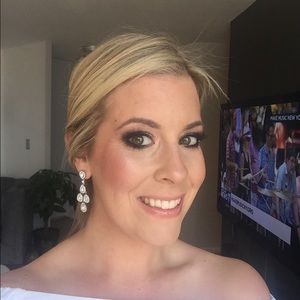 Meet your Posher, Dana