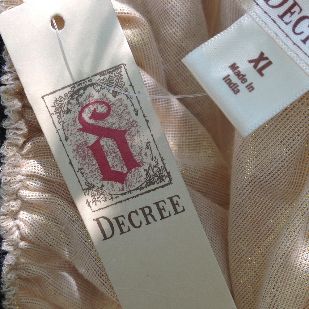 Skirt - Picture 4 of 5