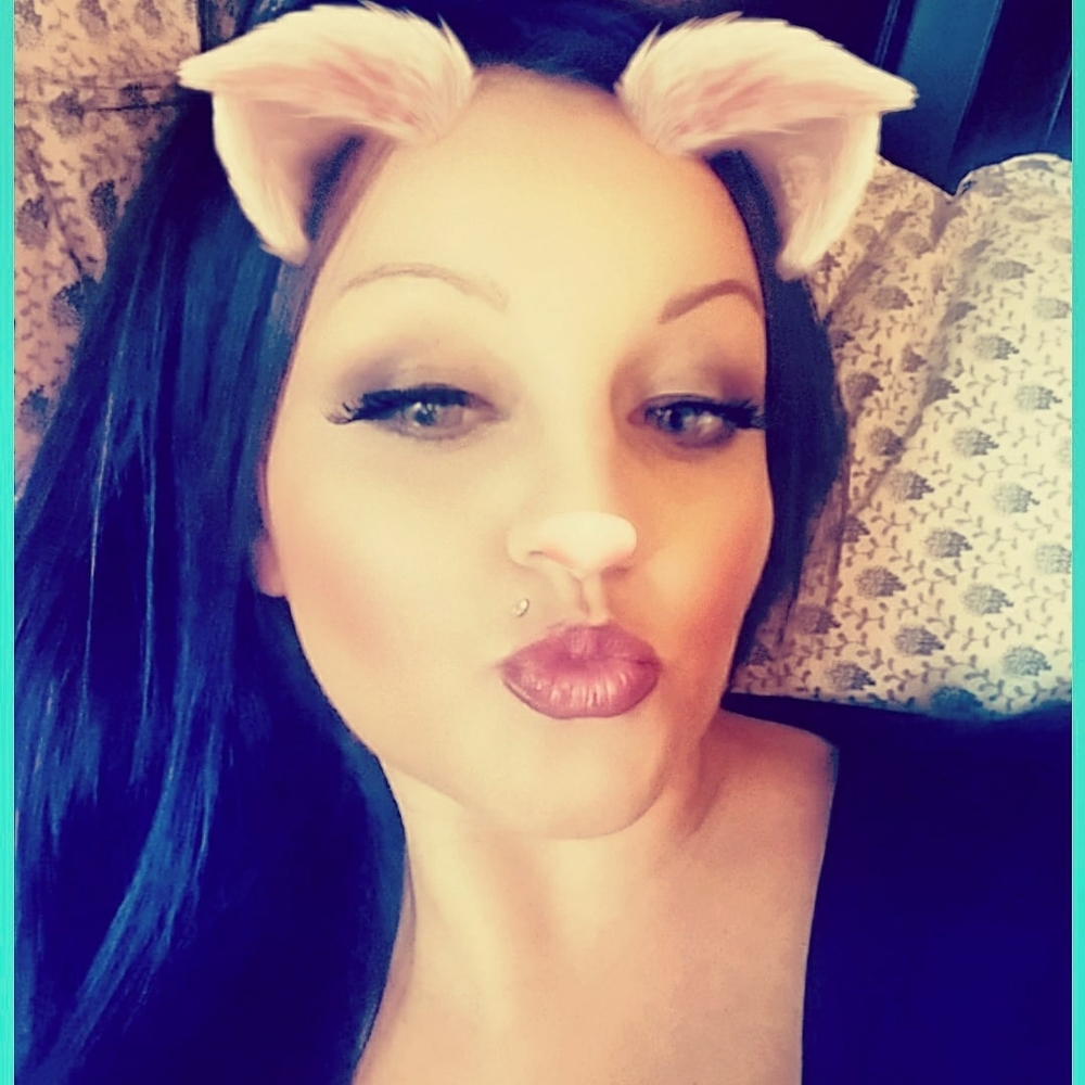 Meet your Posher, Laney