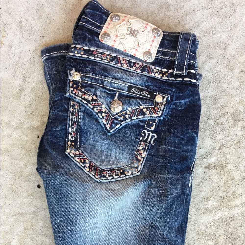 Miss me jeans, distressed bootcut