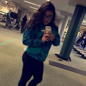 Meet your Posher, Ellie