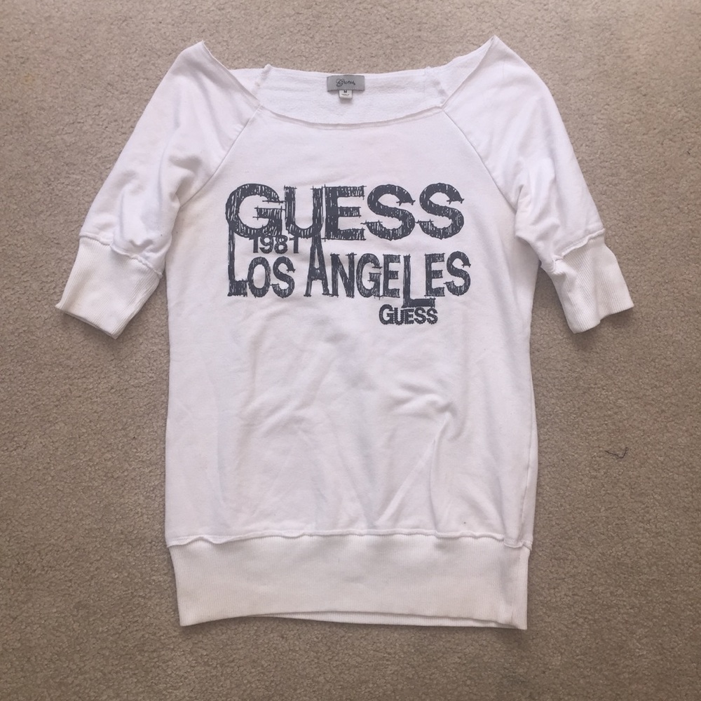 Thick & Comfy GUESS top 🦄