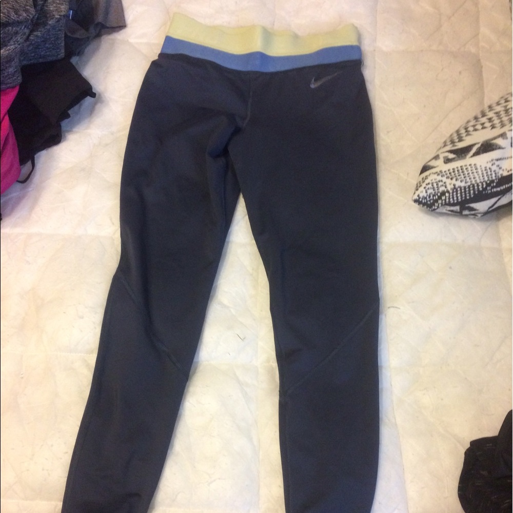 Nike pro leggings