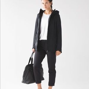 Lululemon city trek trouser