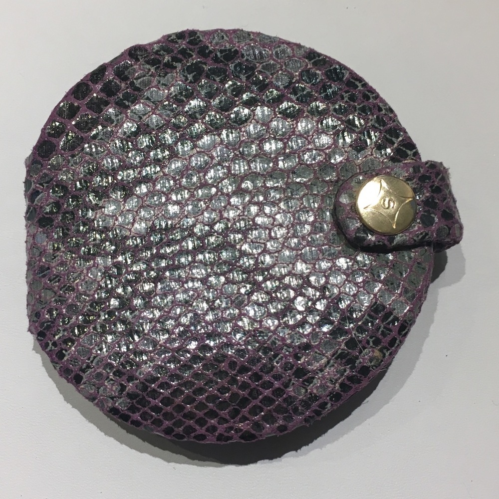 Purple pocket mirror