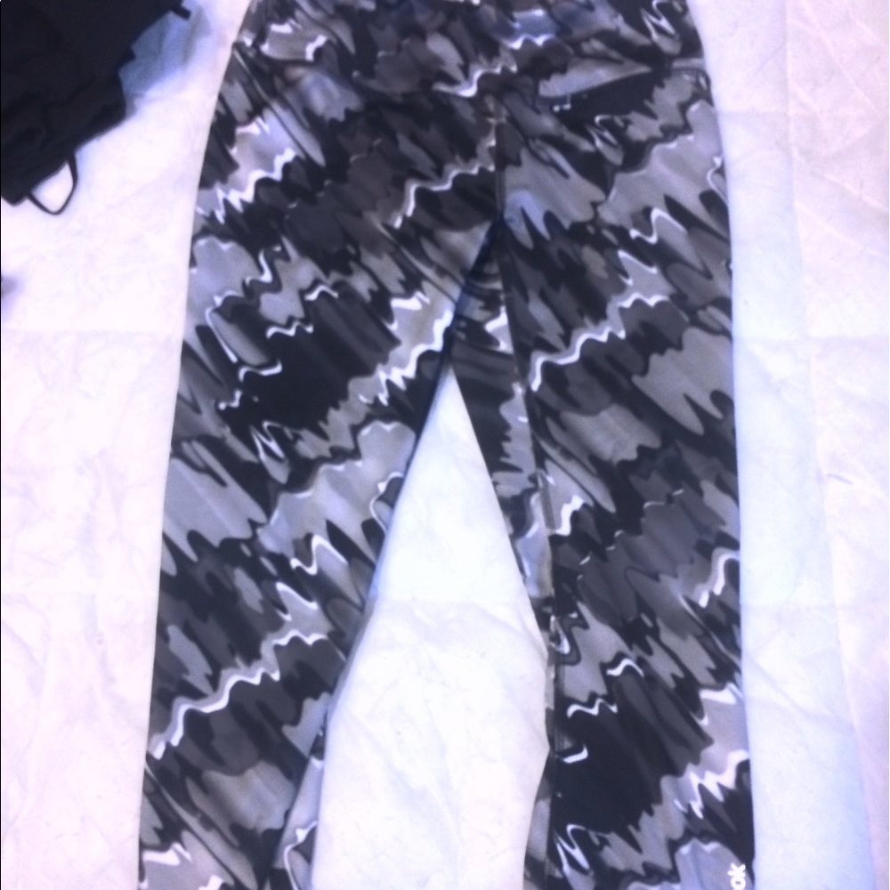Reebok capris