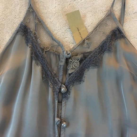 Slip dress with lace trim - Picture 4 of 8