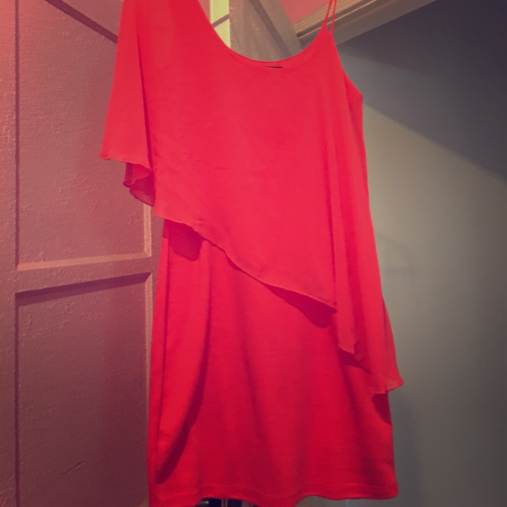 Shoulder , strap dress