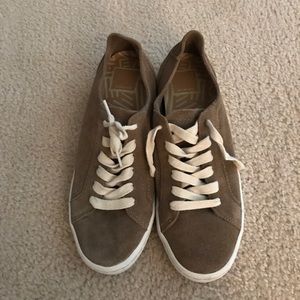 Women's Dolce Vita leather lace up shoes camel 7