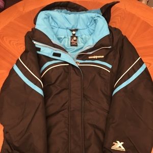 Zero Exposur coat