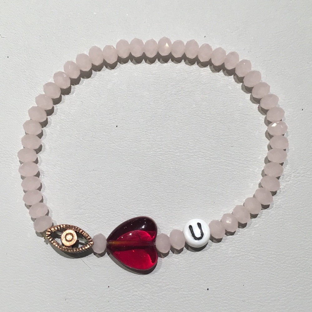 Assorted bracelet bundle - Picture 3 of 6