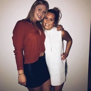 Meet your Posher, Macie