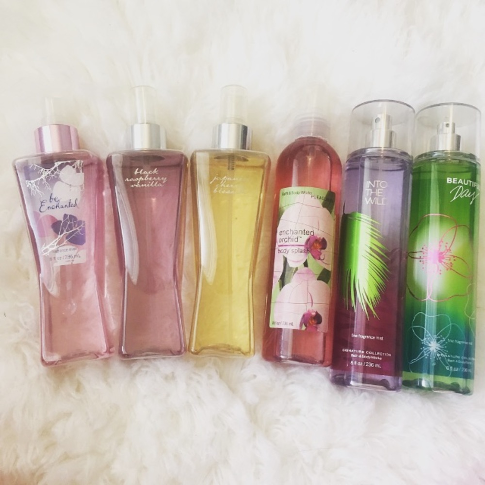 body spray // bath and body works - Picture 1 of 4
