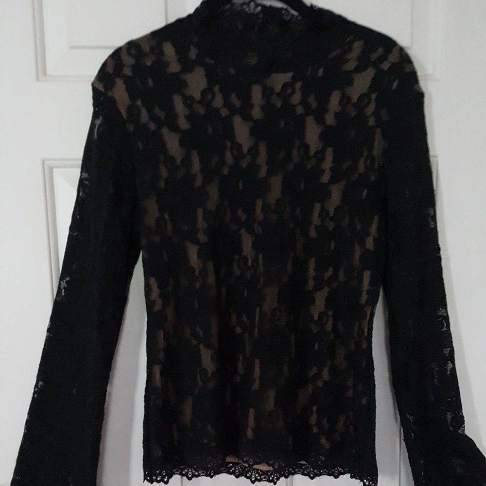 Moda International Top