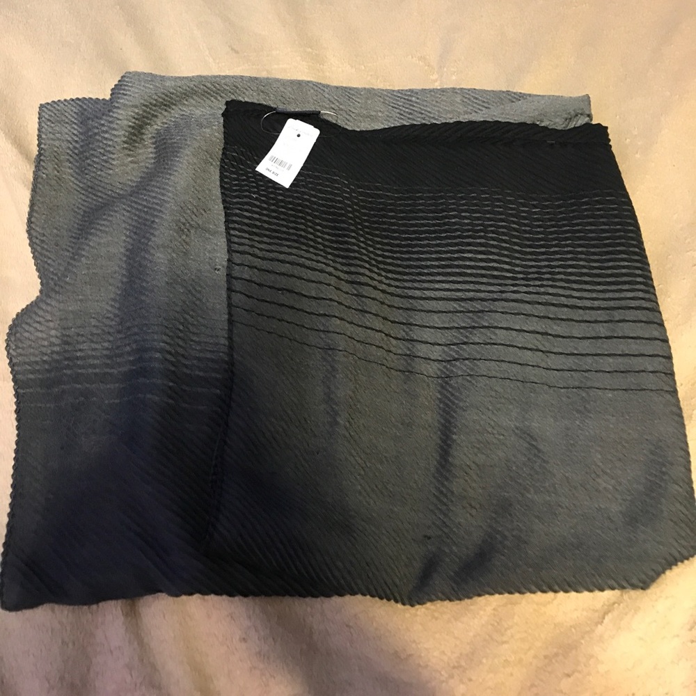 Brooks brothers scarf