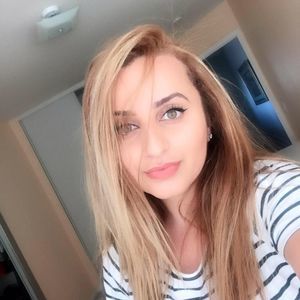 Meet your Posher, Lana