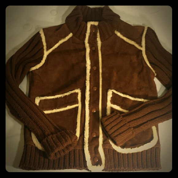 Carol Cohen Jackets & Blazers - Vintage suede jacket w/ faux fur and sweater trim