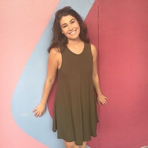 Meet your Posher, Megan