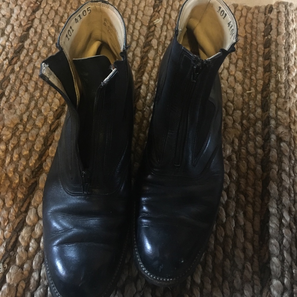 Men's black boots
