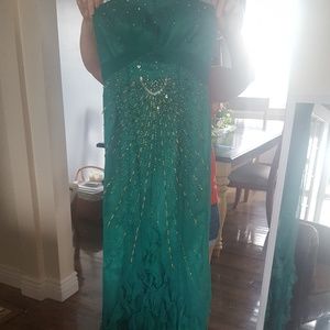 Emerald Prom/Homecoming dress