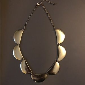 Gold scalloped necklace