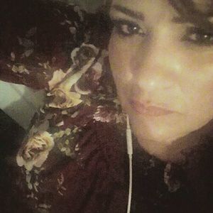 Meet your Posher, Sylvia