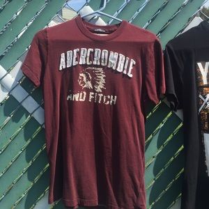 Burgundy Abercrombie and Fitch T-Shirt