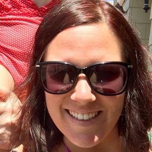 Meet your Posher, Frances