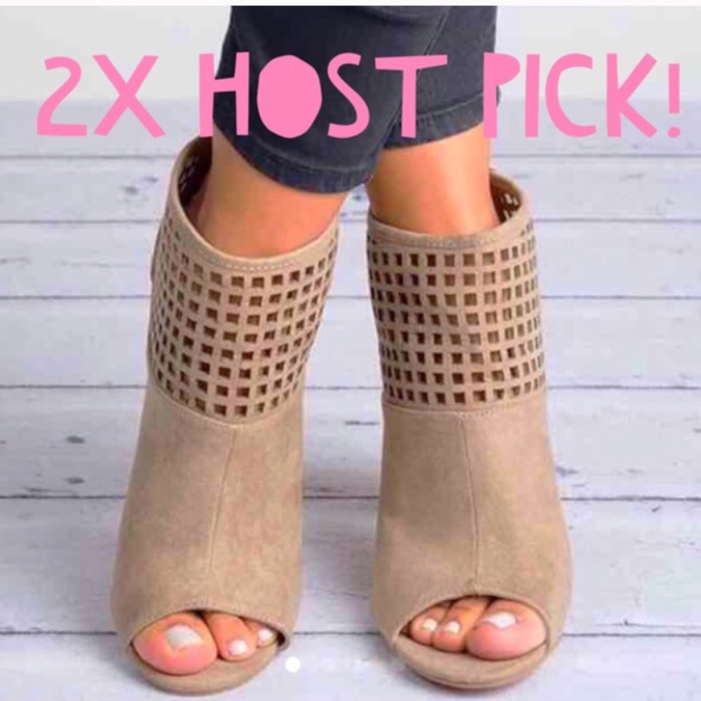 2x HP🌟1 ꒒Eꎇ꓄! PEEP TOE booties