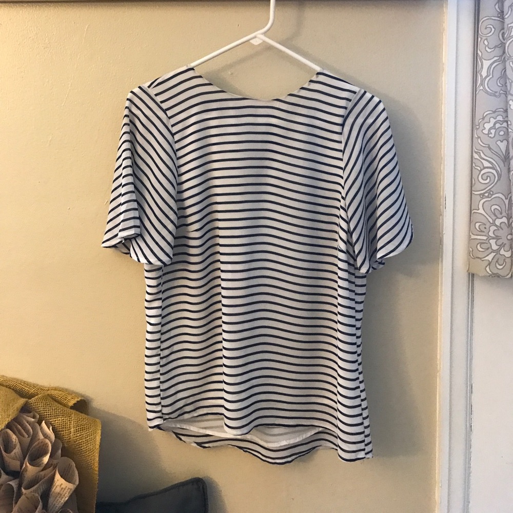 H&M white and navy striped blouse
