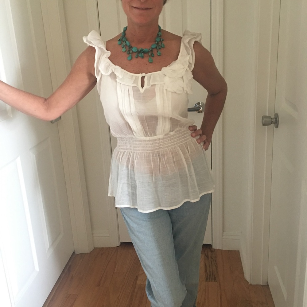 NWOT- Cool WHITE Top