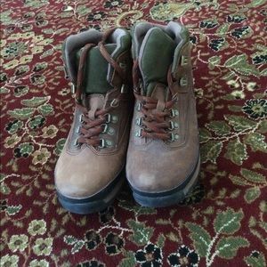 Vintage Highland Creek Boots