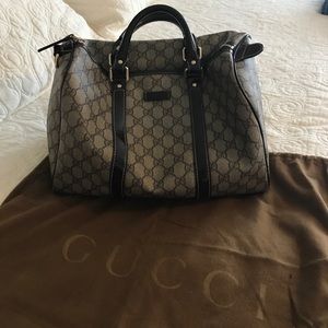 Gucci Boston handbag