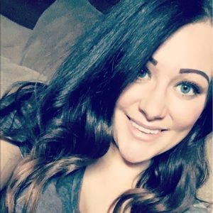 Meet your Posher, Kayli