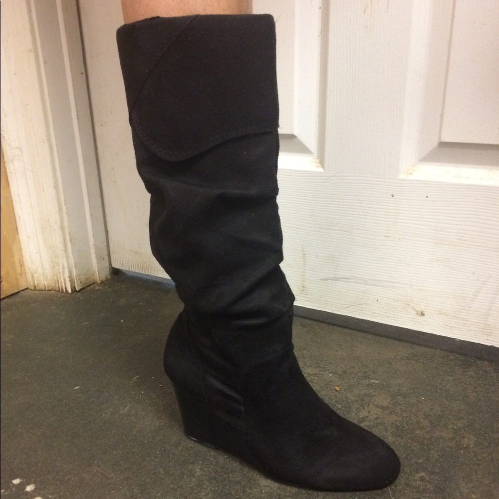 Blk mid-calf slouch boots 3" wedge 8.5 fit like 8