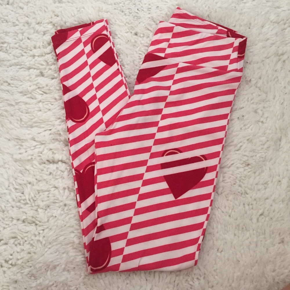 LuLaRoe OS Valentine Leggings